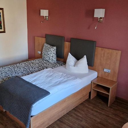 Hotel Garni Demmel & Cie Rohrsheim Dış mekan fotoğraf
