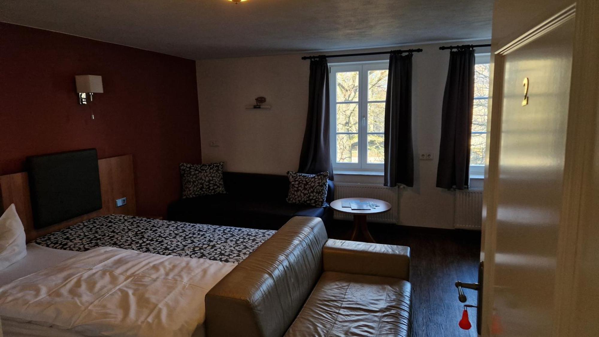 Hotel Garni Demmel & Cie Rohrsheim Dış mekan fotoğraf